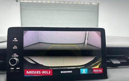 Honda Vezel, 2023 год, 1 820 000 рублей, 14 фотография