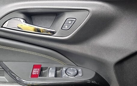 Chevrolet Trax, 2023 год, 1 500 000 рублей, 10 фотография