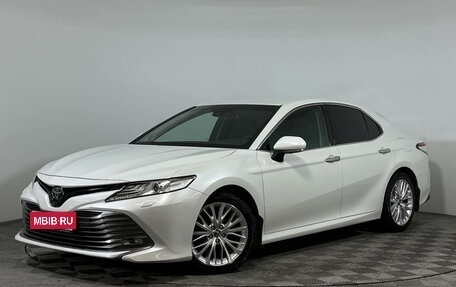 Toyota Camry, 2019 год, 3 400 000 рублей, 1 фотография