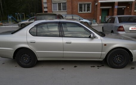 Toyota Camry V40, 1997 год, 310 000 рублей, 1 фотография