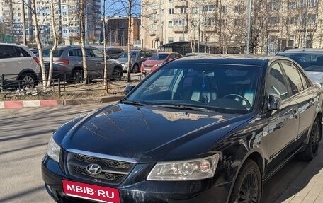 Hyundai Sonata VI, 2006 год, 480 000 рублей, 1 фотография