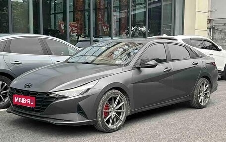Hyundai Elantra, 2022 год, 1 700 000 рублей, 1 фотография