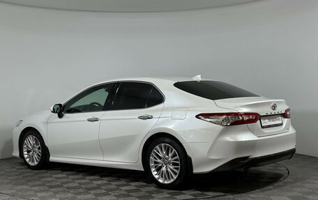 Toyota Camry, 2019 год, 3 400 000 рублей, 7 фотография