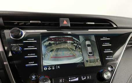 Toyota Camry, 2019 год, 3 400 000 рублей, 13 фотография