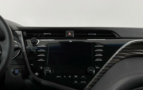 Toyota Camry, 2019 год, 3 400 000 рублей, 12 фотография