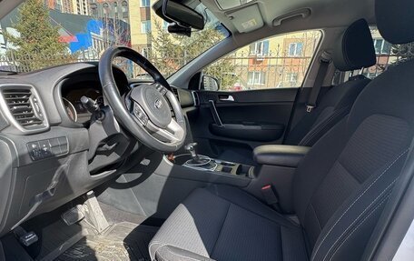 KIA Sportage IV рестайлинг, 2020 год, 3 050 000 рублей, 7 фотография