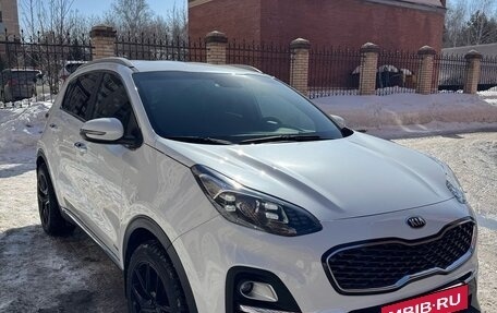 KIA Sportage IV рестайлинг, 2020 год, 3 050 000 рублей, 5 фотография