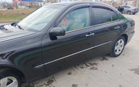 Mercedes-Benz E-Класс, 2003 год, 380 000 рублей, 2 фотография