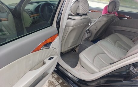 Mercedes-Benz E-Класс, 2003 год, 380 000 рублей, 18 фотография