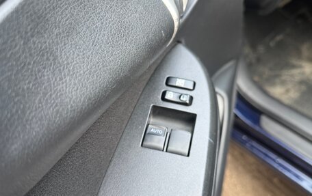 Toyota Corolla, 2011 год, 990 000 рублей, 10 фотография