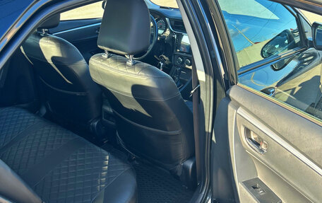 Toyota Corolla, 2018 год, 1 890 000 рублей, 5 фотография