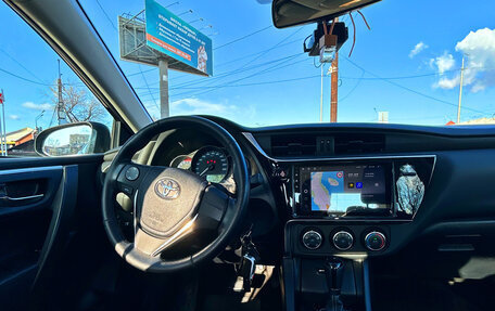 Toyota Corolla, 2018 год, 1 890 000 рублей, 8 фотография