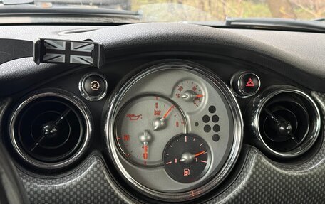 MINI Hatch, 2006 год, 700 000 рублей, 11 фотография