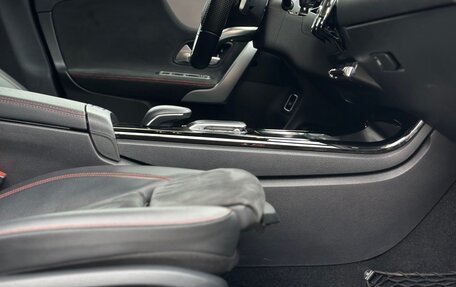 Mercedes-Benz CLA, 2020 год, 3 590 000 рублей, 39 фотография