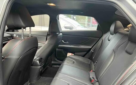 Hyundai Elantra, 2022 год, 1 700 000 рублей, 9 фотография