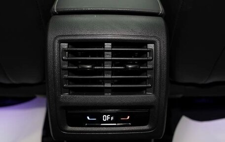 Volkswagen Golf VIII, 2023 год, 1 860 000 рублей, 16 фотография