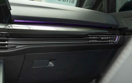 Volkswagen Golf VIII, 2023 год, 1 860 000 рублей, 15 фотография