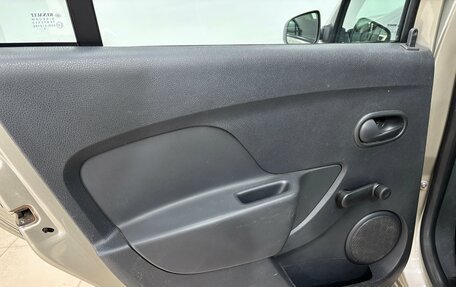 Renault Logan II, 2015 год, 530 000 рублей, 13 фотография