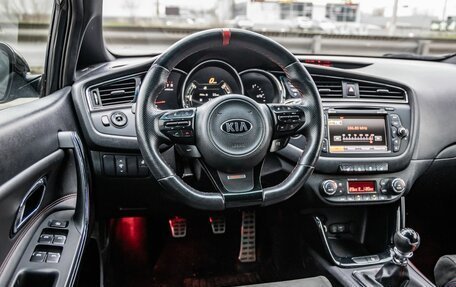 KIA cee'd GT II, 2015 год, 1 358 000 рублей, 23 фотография