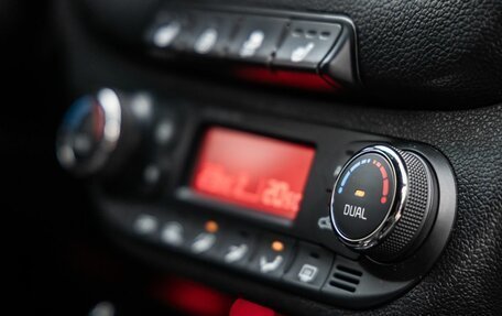 KIA cee'd GT II, 2015 год, 1 358 000 рублей, 33 фотография