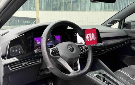 Volkswagen Golf VIII, 2021 год, 1 750 000 рублей, 8 фотография