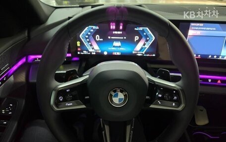 BMW 5 серия, 2025 год, 9 фотография