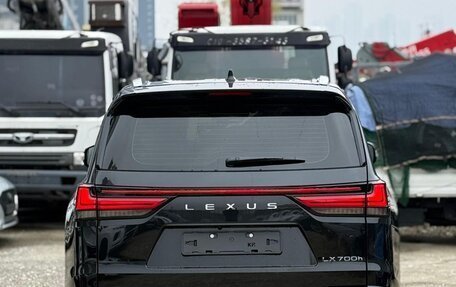 Lexus LX, 2026 год, 19 200 000 рублей, 2 фотография