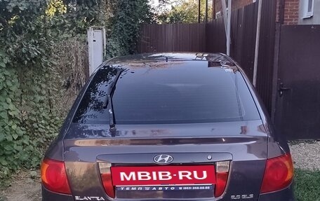 Hyundai Elantra III, 2000 год, 305 000 рублей, 2 фотография