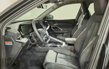 Audi Q5, 2025 год, 8 385 000 рублей, 15 фотография