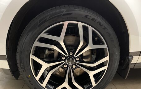 Land Rover Range Rover Evoque II, 2019 год, 3 300 000 рублей, 7 фотография