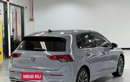 Volkswagen Golf VIII, 2022 год, 1 840 050 рублей, 7 фотография