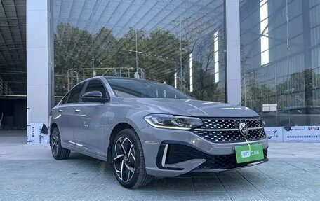 Volkswagen Lavida, 2023 год, 1 420 050 рублей, 3 фотография