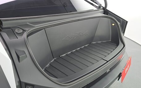 Tesla Cybertruck, 2024 год, 14 820 000 рублей, 5 фотография