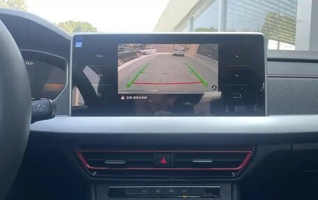 Volkswagen Lavida, 2023 год, 1 420 050 рублей, 10 фотография