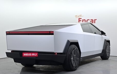 Tesla Cybertruck, 2024 год, 14 820 000 рублей, 3 фотография
