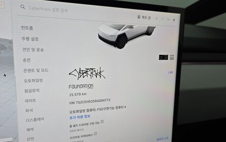 Tesla Cybertruck, 2024 год, 14 820 000 рублей, 9 фотография