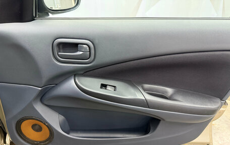 Nissan Almera, 2004 год, 270 000 рублей, 12 фотография