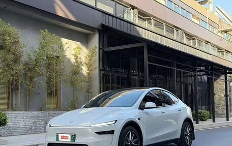 Tesla Model Y I, 2025 год, 5 085 000 рублей, 3 фотография