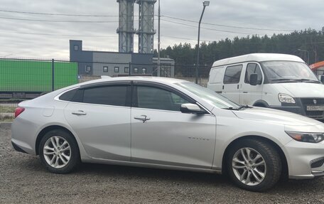 Chevrolet Malibu IX, 2017 год, 1 410 000 рублей, 4 фотография