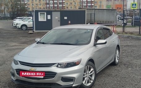 Chevrolet Malibu IX, 2017 год, 1 410 000 рублей, 2 фотография