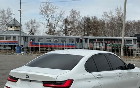 BMW 3 серия, 2021 год, 3 900 000 рублей, 4 фотография