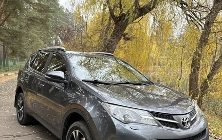 Toyota RAV4, 2015 год, 1 850 000 рублей, 1 фотография