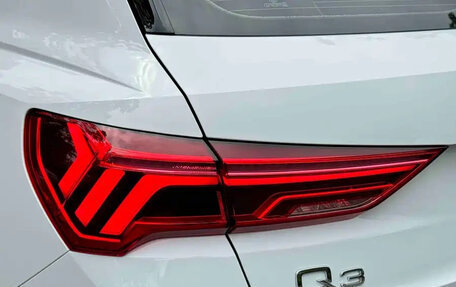 Audi Q3, 2022 год, 2 390 000 рублей, 10 фотография