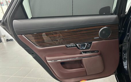 Jaguar XJ IV (X351), 2017 год, 2 790 000 рублей, 32 фотография