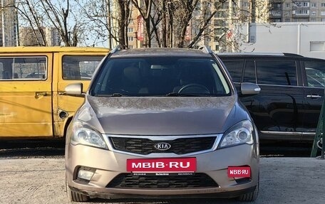 KIA cee'd I рестайлинг, 2010 год, 669 000 рублей, 2 фотография