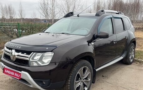 Renault Duster I рестайлинг, 2017 год, 800 000 рублей, 7 фотография