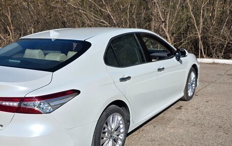 Toyota Camry, 2019 год, 3 750 000 рублей, 3 фотография