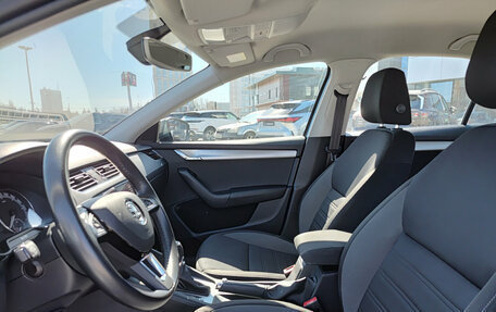 Skoda Octavia, 2019 год, 1 895 000 рублей, 16 фотография