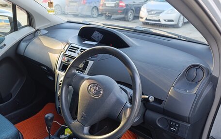 Toyota Vitz, 2005 год, 405 000 рублей, 10 фотография