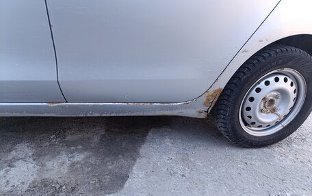 Toyota Vitz, 2005 год, 405 000 рублей, 9 фотография